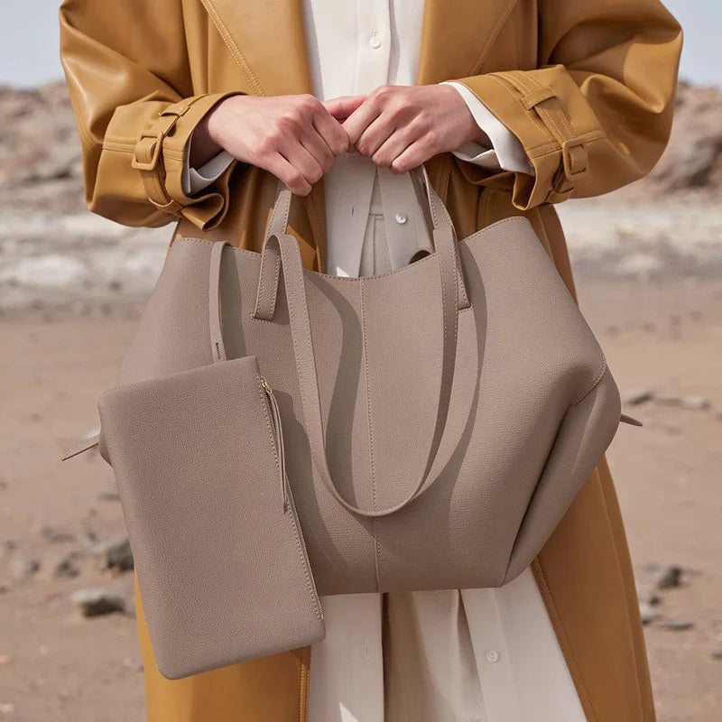 Classic Elegant Style Large Capacity Wing Bag Crossbody Handbag Retro European American Niche Bucket Armpit Tote Bag Fashion