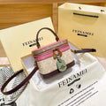 New minimalist and fashionable small handbag, contrasting color women's bag, high-end carriage crossbody bag, portable box bag