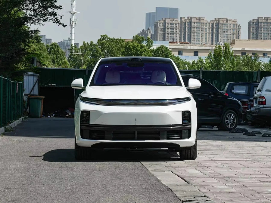 2025 Li Auto L7 Max Extended Range Electric SUV Dual Motor 90kW Fast Charge 5 Seat Family Smart EV Long Range New Energy Vehicle