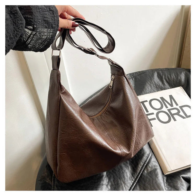 Trendy Slouchy Shoulder Bag for Women PU Leather Large Capacity Underarm Bag Retro Ladies Tote Bag