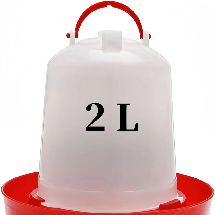 2L Plastic Water Dispenser for Poultry and Chicken Coops Drinking Water Equipment for Poultry and Pet Farming on Farms