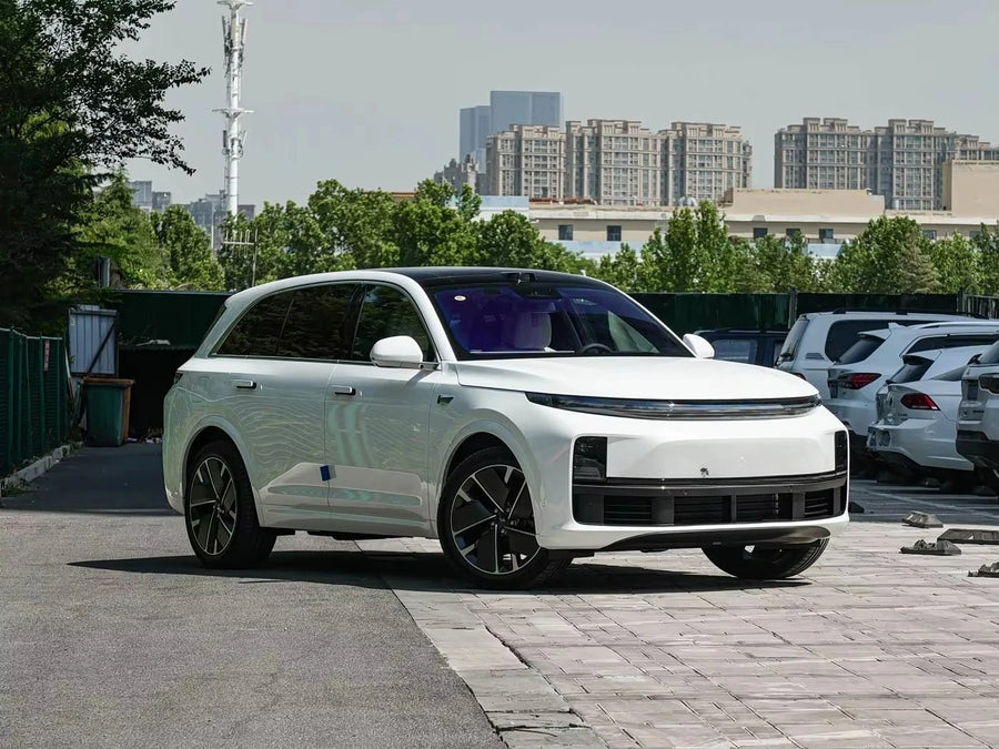 2025 Li Auto L7 Max Extended Range Electric SUV Dual Motor 90kW Fast Charge 5 Seat Family Smart EV Long Range New Energy Vehicle